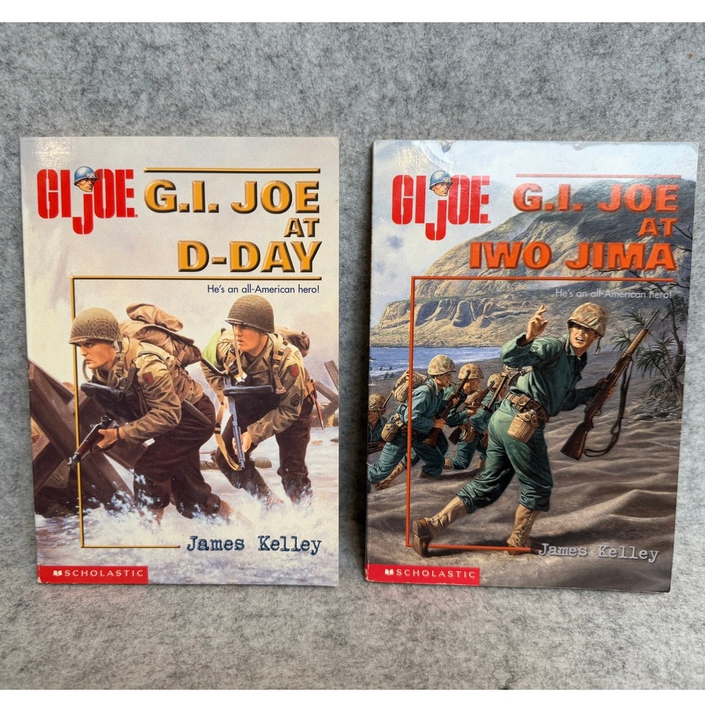 2x G.I Joe Chapter Scholastic Books - Historical Series - Middle Grade